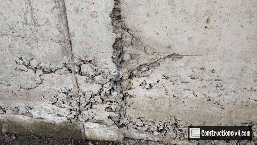 Honeycombing - Repair of concrete surface defects